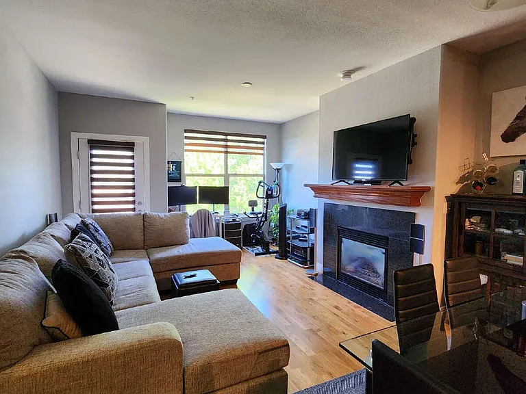 9079 E Panorama Cir #513 — Photo 12
