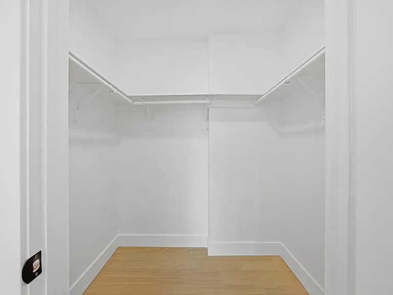 1040 W 165th Pl #3 — Photo 17