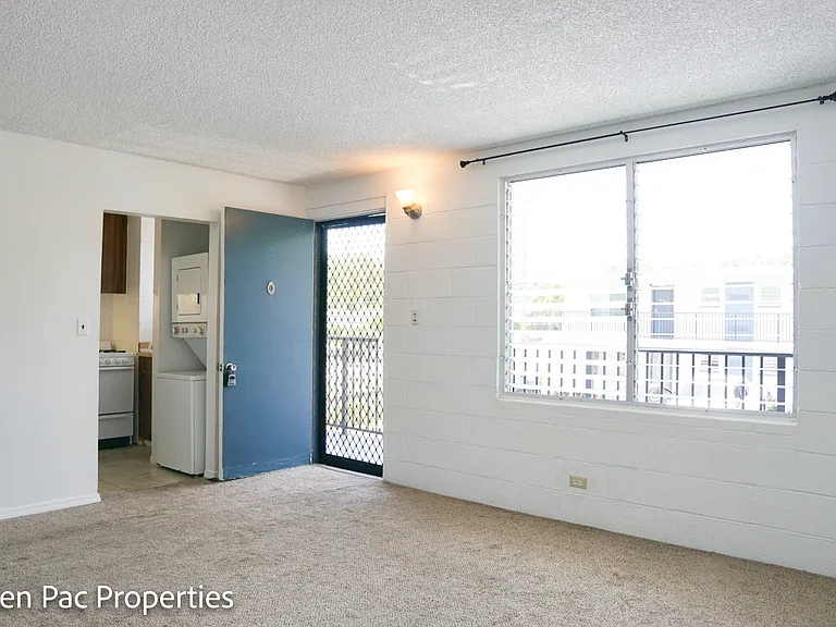 95-023 Waihau St — Photo 2