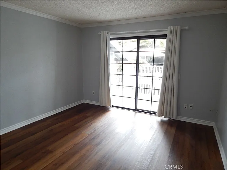 1732 Crystal Canyon Dr — Photo 7