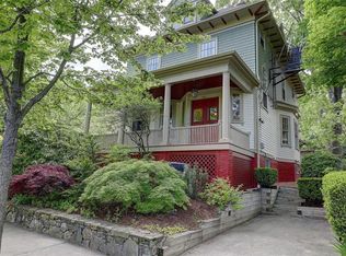 220 Morris Ave, Providence, RI 02906
