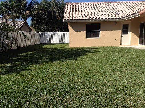 2nd image of 16222 NW 14th Ct