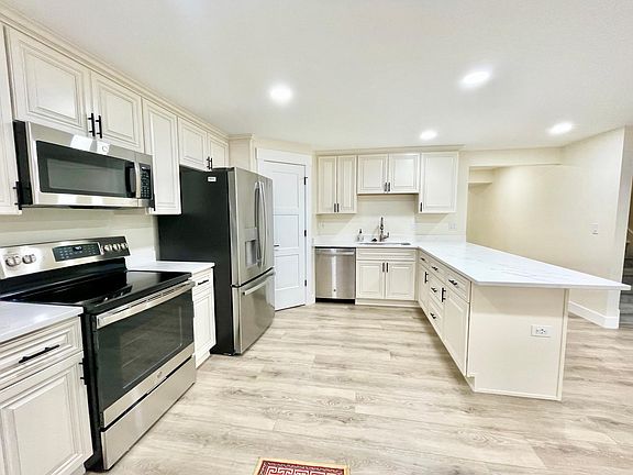 2nd image of 7292 W Ramford Way