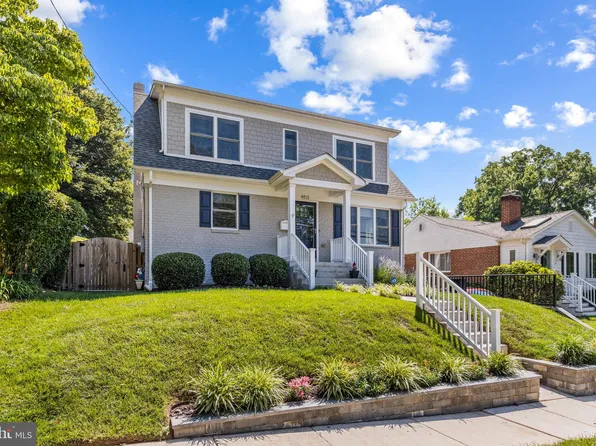 4813 Flanders Ave, Kensington, MD 20895