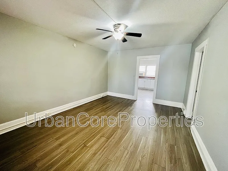 1 bed, 1.0 bath, 600 sqft, $1,495 — Photo 4