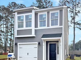 221 Central Creek Dr, Goose Creek, SC 29445