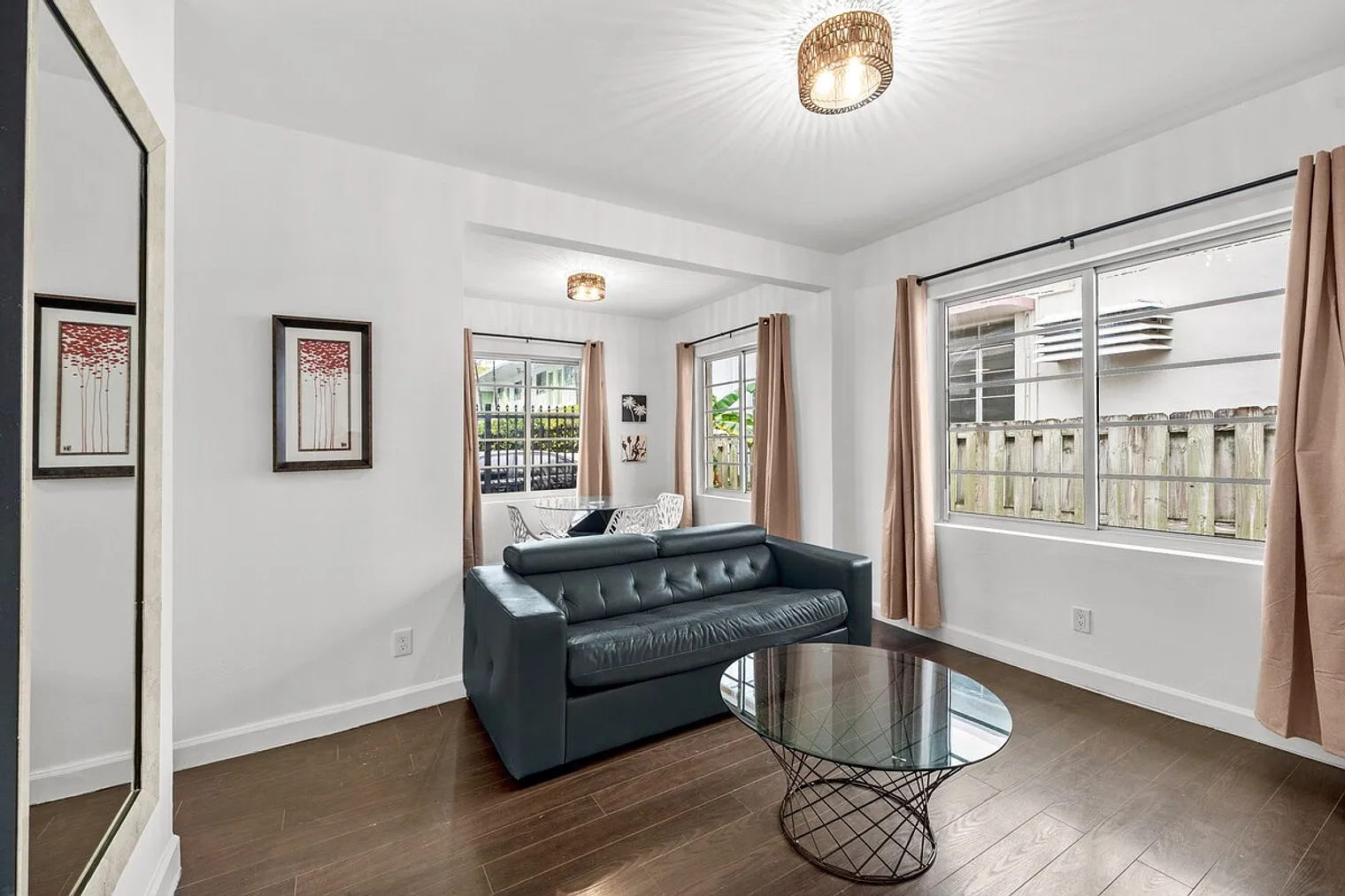 1 bed, 1.0 bath, $4,154 — Photo 1