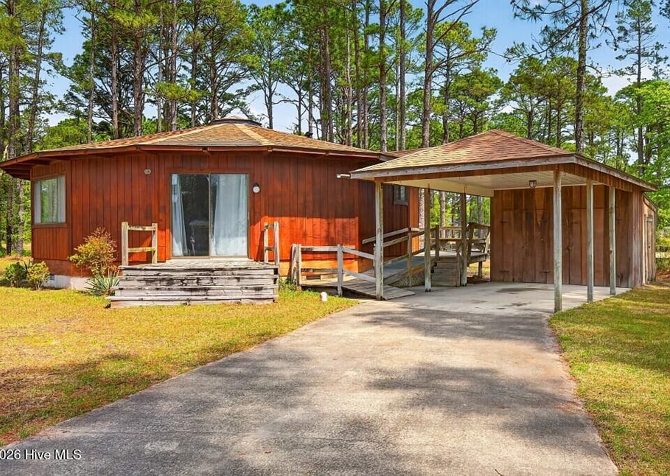 1st image of 1415 Mona Passage Court