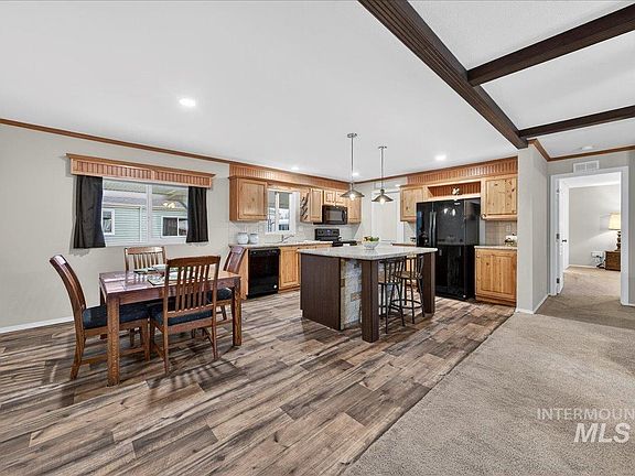 3rd image of 5692 N Confederate Ln