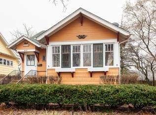 429 Arlington Ave, Glen Ellyn, IL 60137