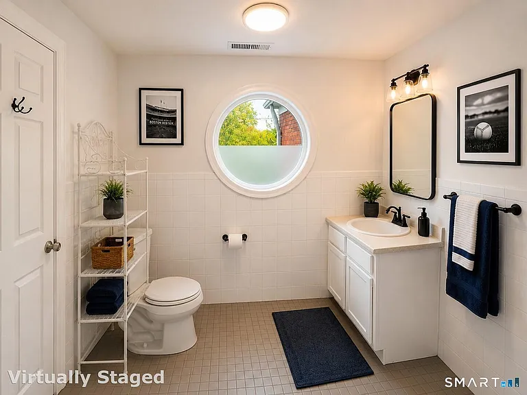47 E Maple St — Photo 6