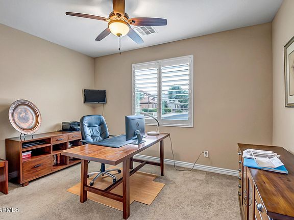 3rd image of 5215 E DESERT VISTA Trail