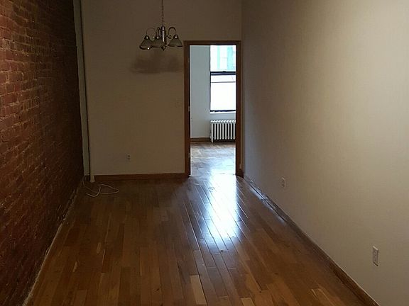 3rd image of 351 5th Ave APT 04