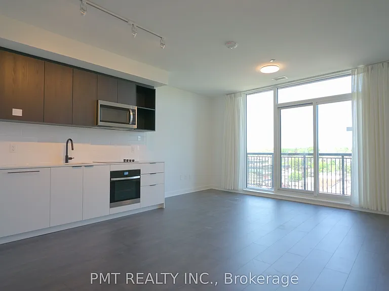 1185 Dupont St #719 — Photo 4