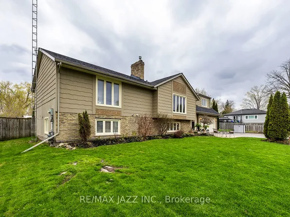 56 Centre St, Scugog, ON L0B 1E0