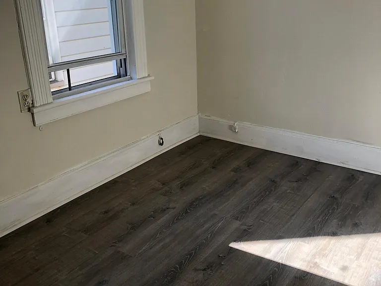 4 Duncan Ct #2 — Photo 4