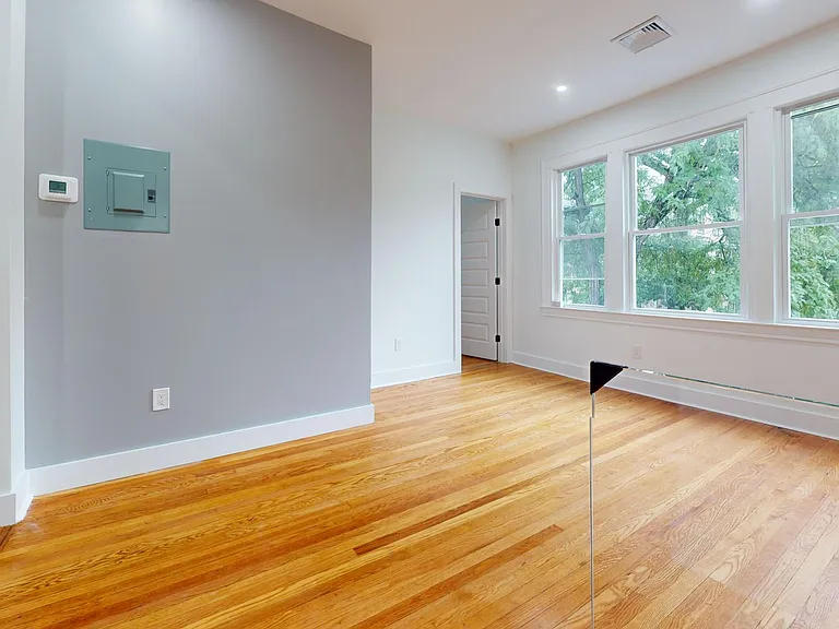 243 Willow St #245 — Photo 12