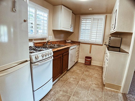 5th image of 26970 Call Ave Unit A