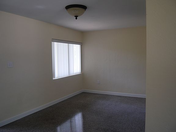 5th image of 7516 13th Ave N