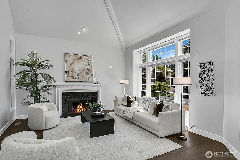 4th image of 12522 NE 164th Street