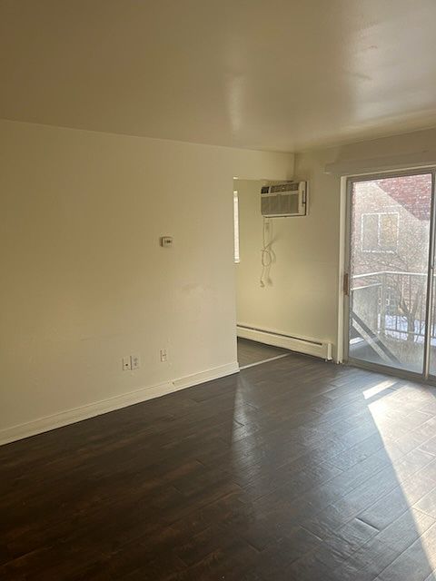1st image of 2648 Harrison Ave #33