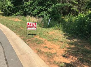 137 Hidden Oaks Dr, Rockwell, NC 28138