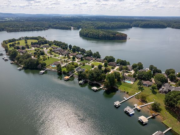 3rd image of 423 Shasteen Bend Dr
