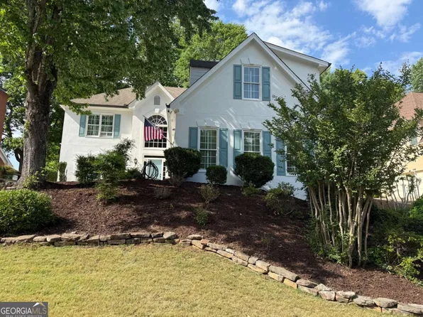 220 May Apple Ln, Alpharetta, GA 30005