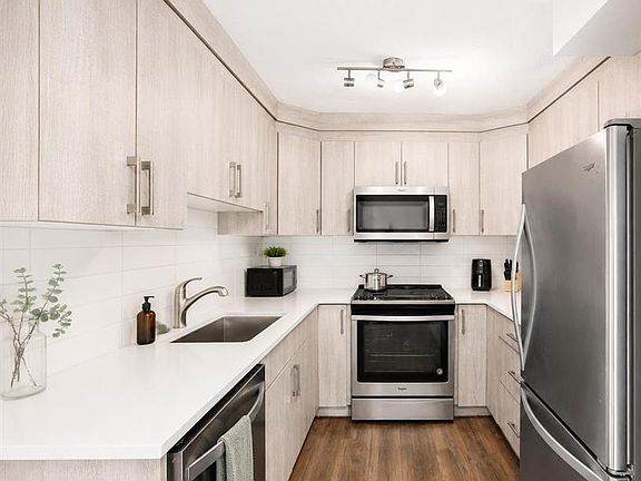 3rd image of 6118 E 80th Ave NE #3209