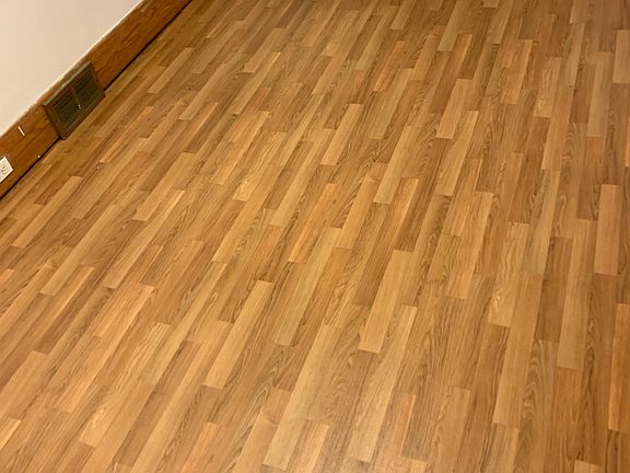 3rd image of 416 26th St #2&3
