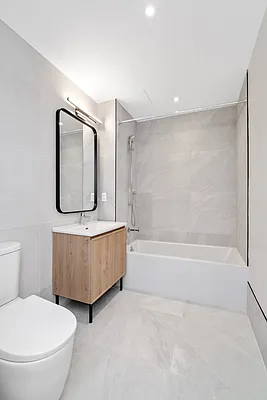 Rented by REAL New York | media 5