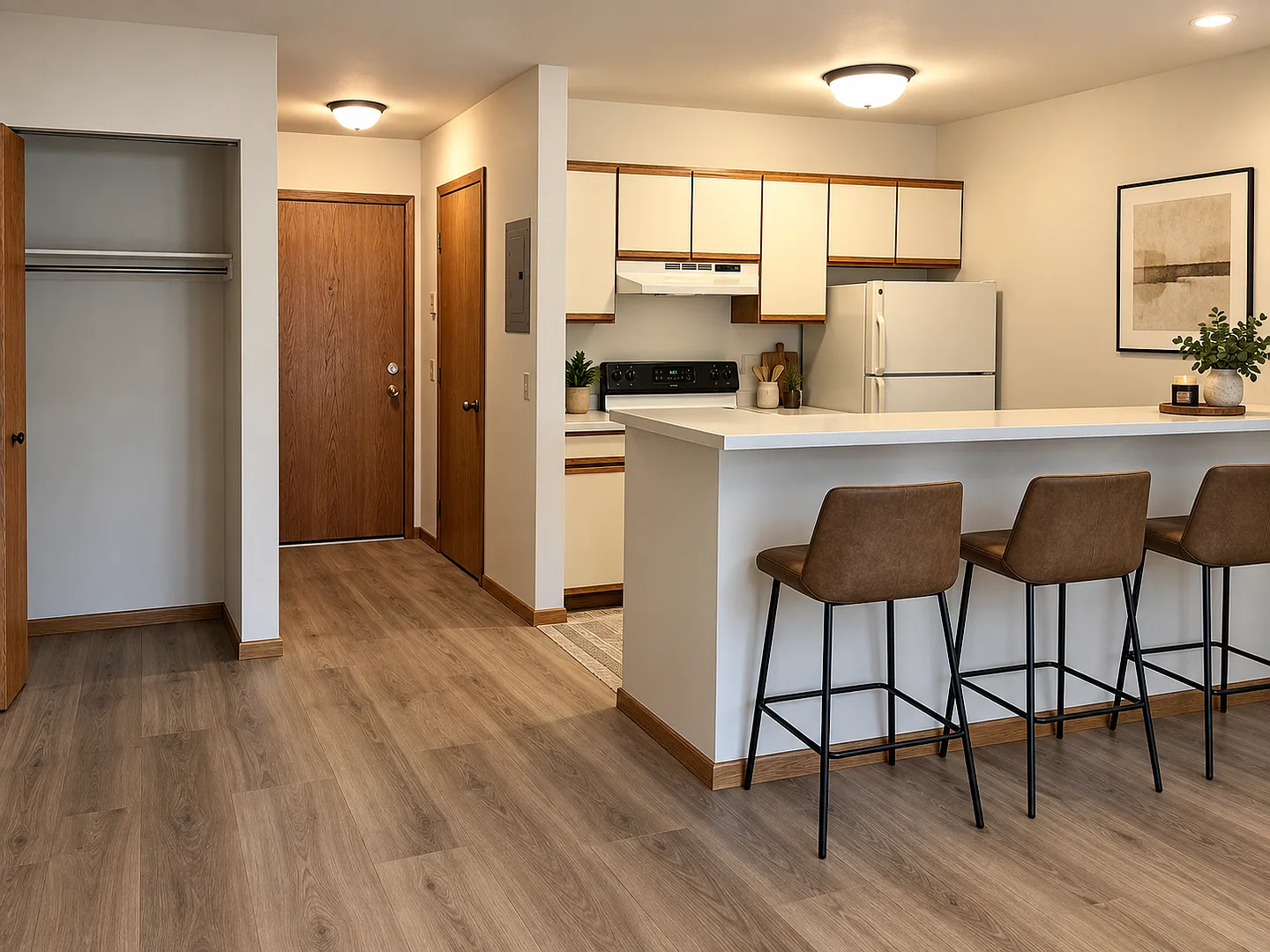 1617 Troy Dr — Photo 3