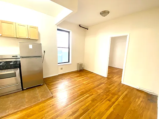 Rented by Corcoran | media 19