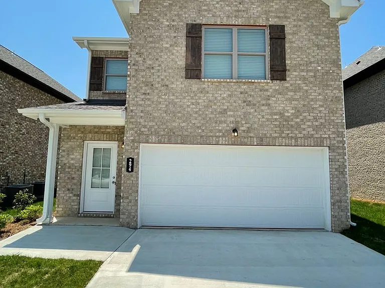 294 Shiloh Creek Dr — Photo 1