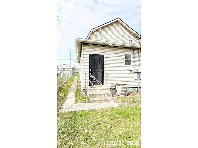Building Photo - 747 N Elder Ave