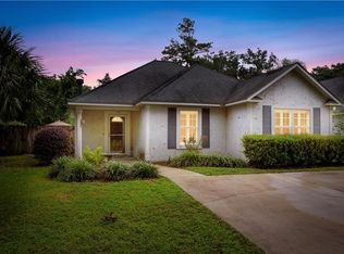 130 Toluca Ln, Saint Simons Island, GA 31522