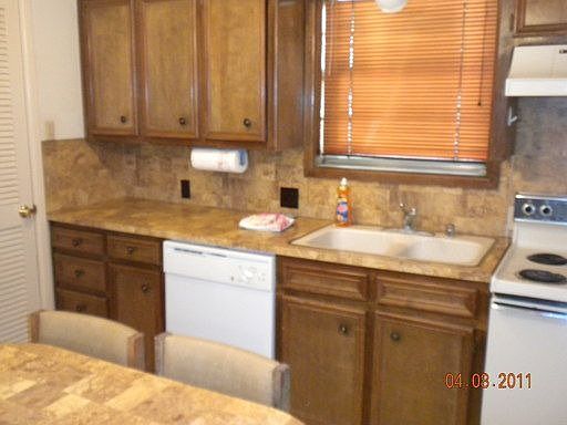 3rd image of 5016 Kenosha Ave APT 6
