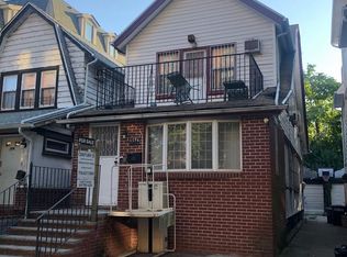 1576 E 17th St, Brooklyn, NY