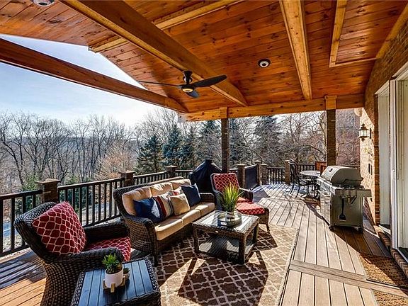 3rd image of 435 Heights Dr