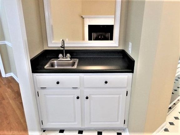 3rd image of 222 Flagstar Ct