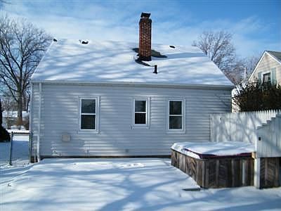 3rd image of 32832 Willowick Dr