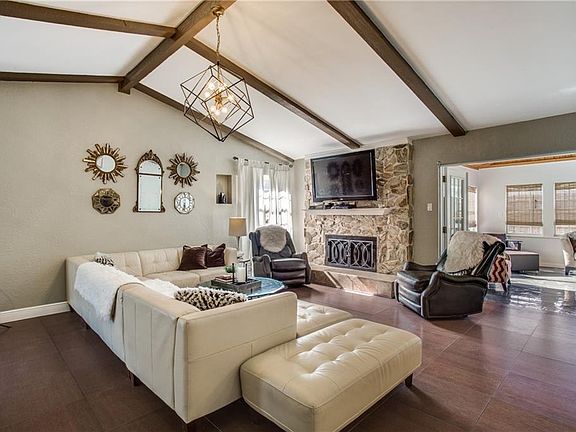 5th image of 3528 Cotillion Dr