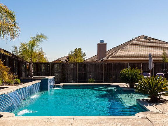 5th image of 526 Montecito Ct
