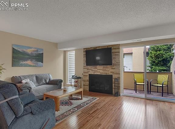 4th image of 5021 Masheena Ln