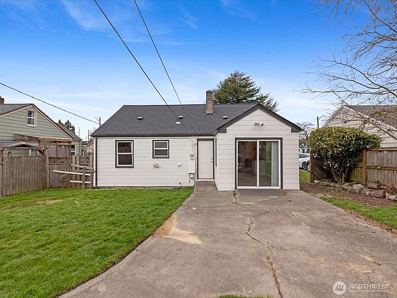 4th image of 6301 S Thompson Avenue