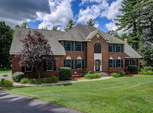 18 Bills Way, Bedford, NH 03110