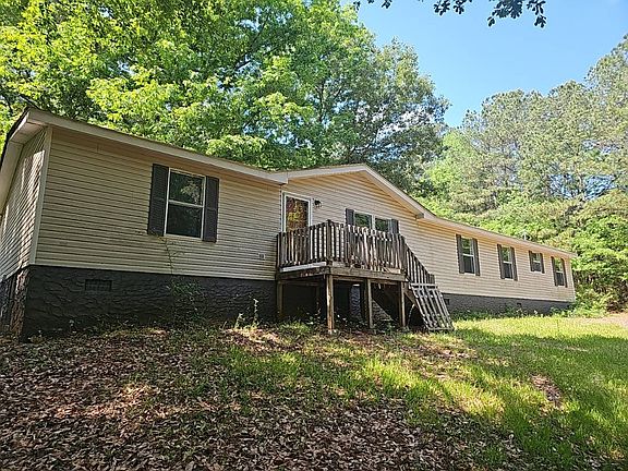 3rd image of 1031 High Falls Rd