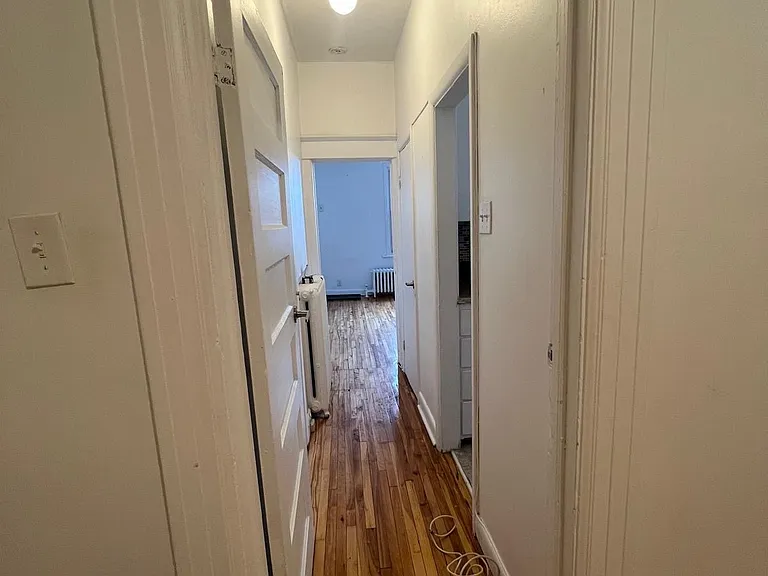 362 Friel St — Photo 13