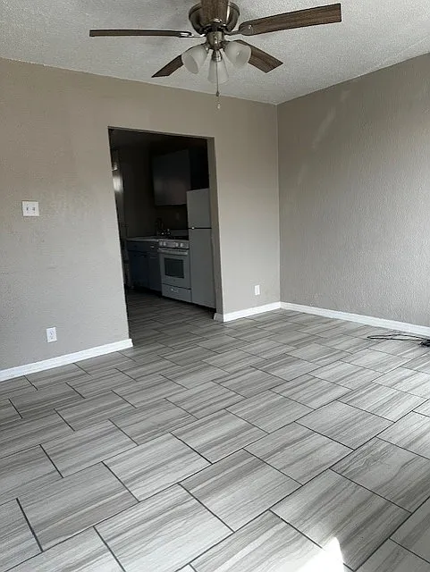 1 bed, 700 sqft, $635 — Photo 1
