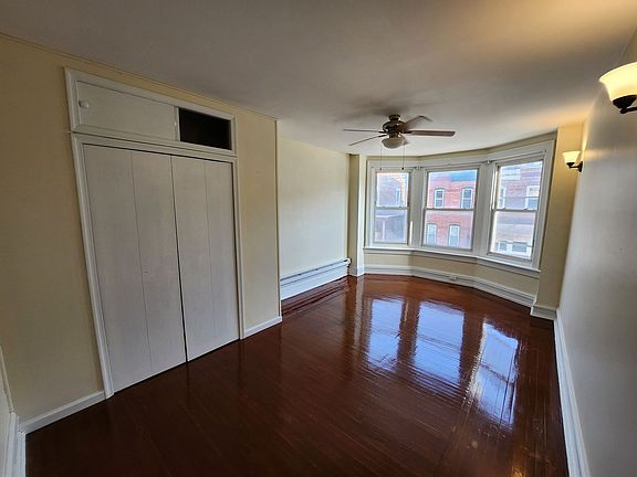 3rd image of 113-115 N 12th St #2